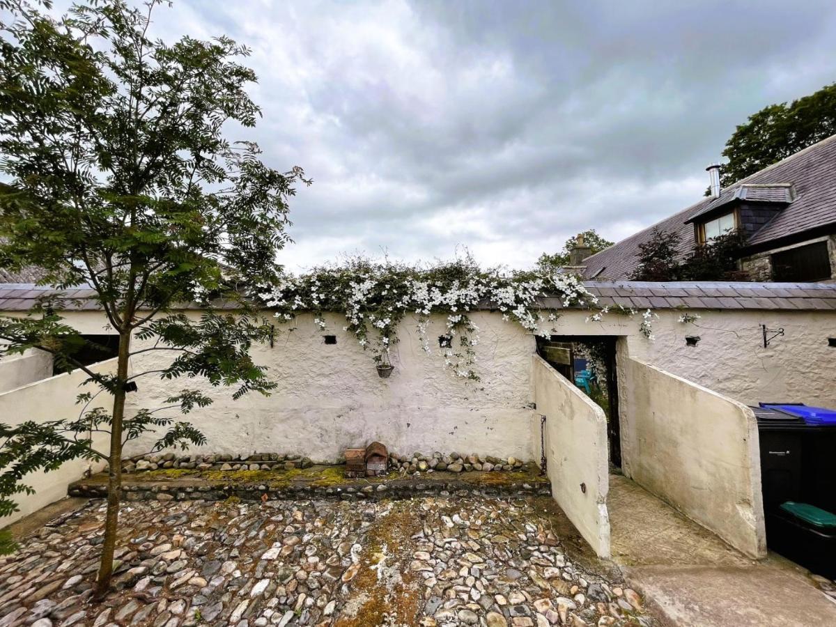Deveron Valley Cottages Marnoch Екстериор снимка